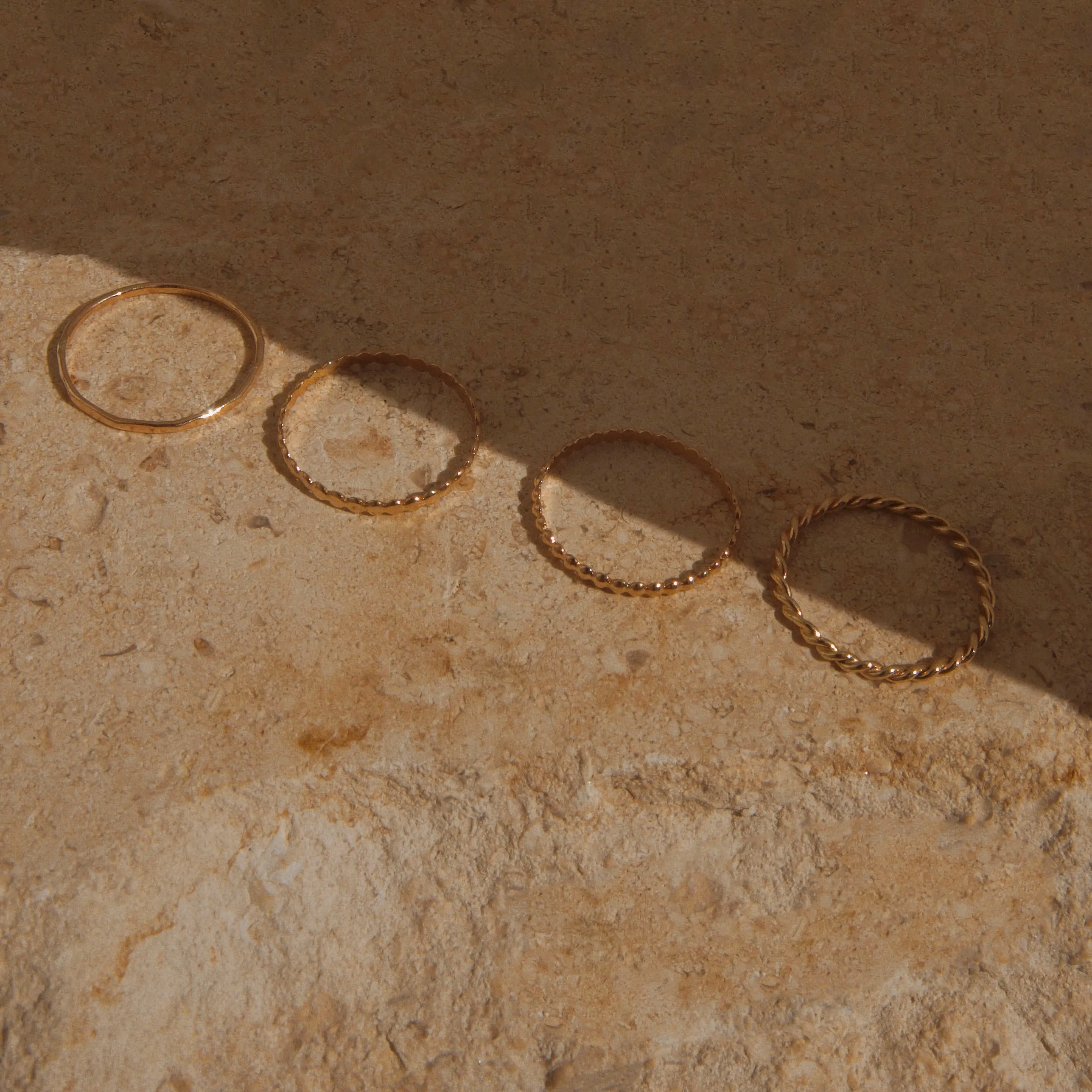 14k Lasso Stacking Ring