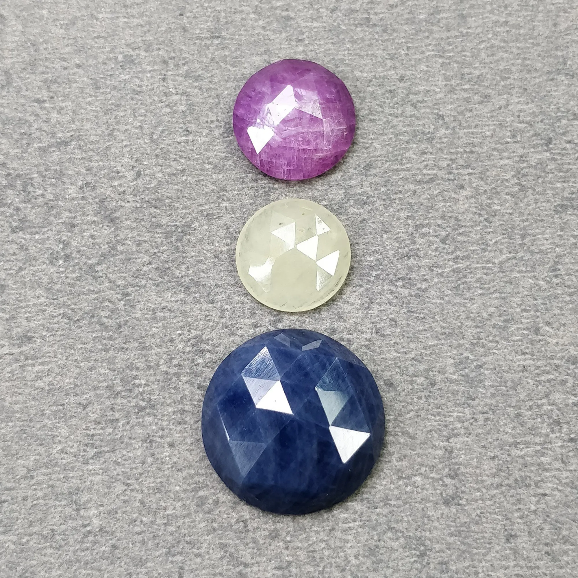 BLUE YELLOW And Raspberry SAPPHIRE Gemstone Rose Cut : 18.55cts Natural Untreated Sapphire Round Shape 3pcs