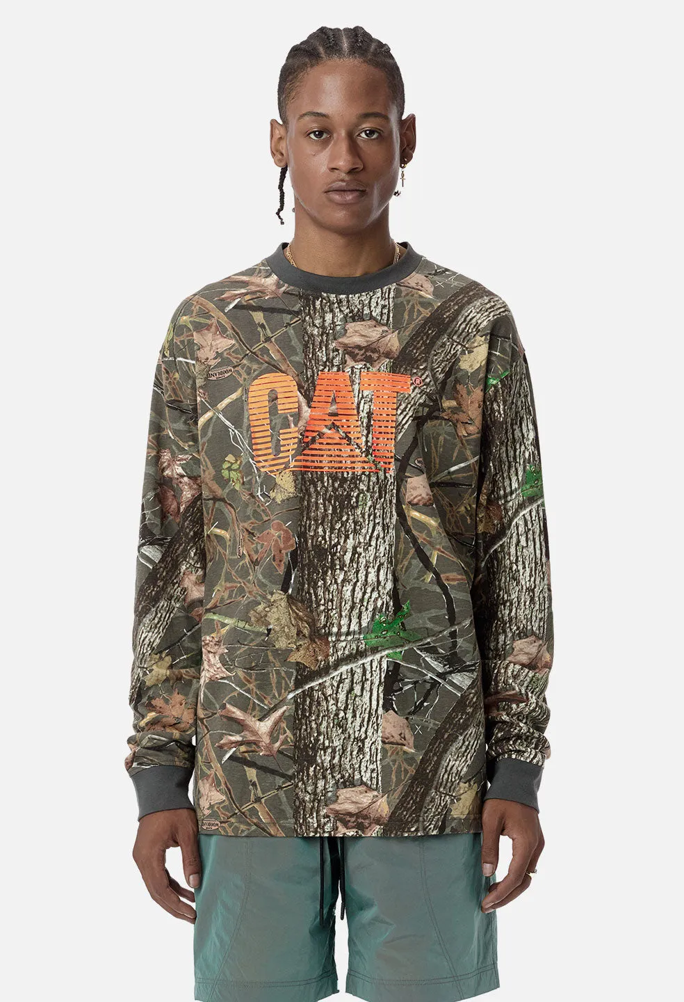 JE X CAT LS University Logo Tee / Camo