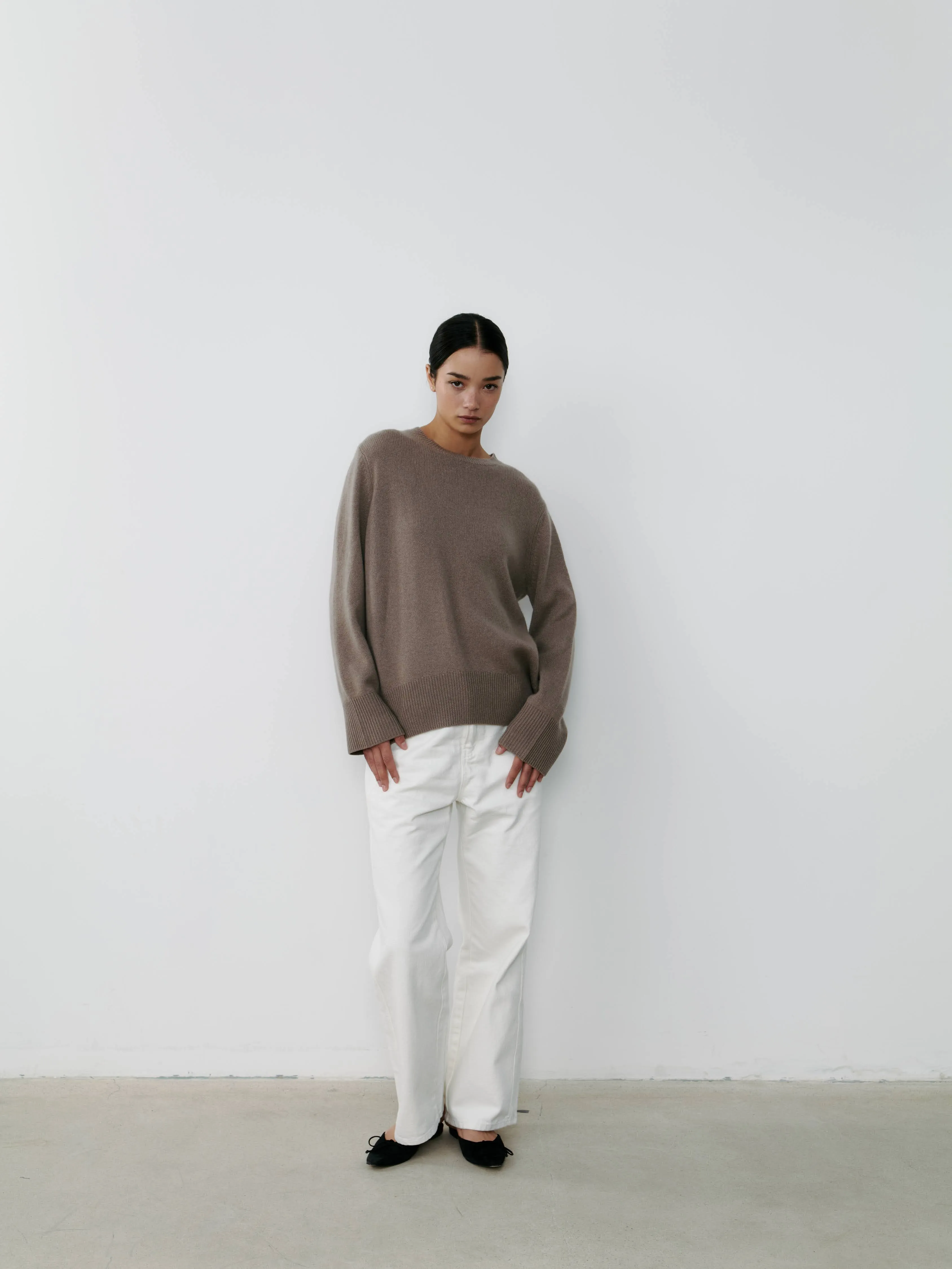 THE CLASSIC CREW SWEATER - TWINE