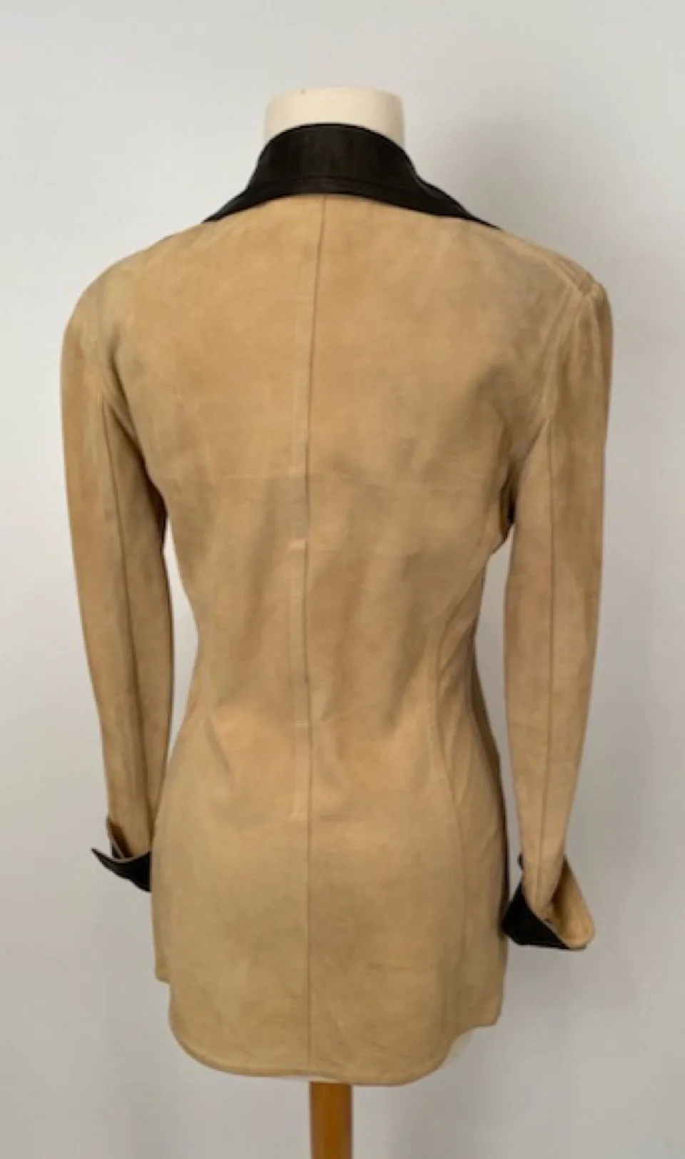 Vintage Chanel 98P 1998 Spring Suede and Lambskin Leather Beige/Dark Brown Trim Jacket FR 36