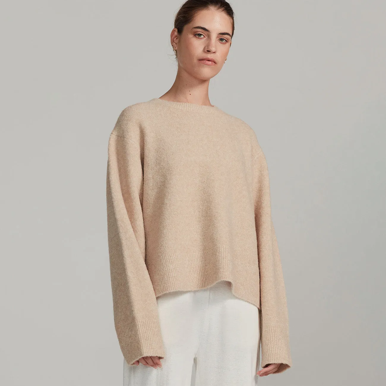 W BOXY KNIT SWEATER LATTE