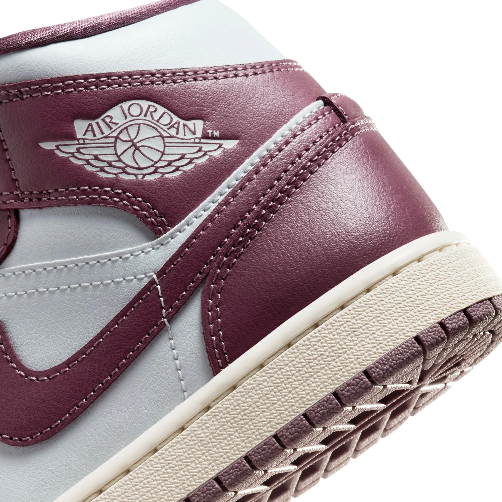 WOMENS AIR JORDAN 1 MID - PURE PLATINUM/SKY J MAUVE-SAIL