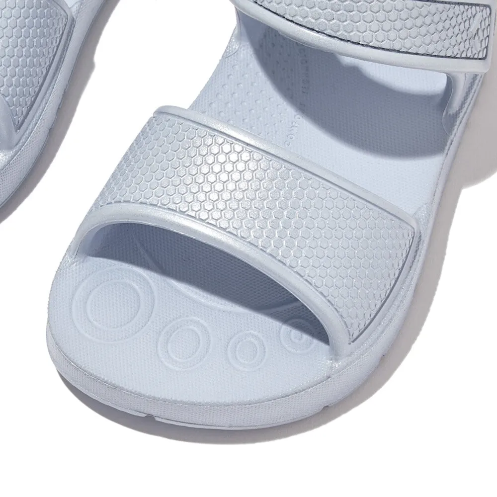 รองเท้าแตะแบบรัดส้น เด็ก รุ่น iQUSHION KIDS TODDLER PEARLIZED ERGONOMIC BACK-STRAP SANDALS